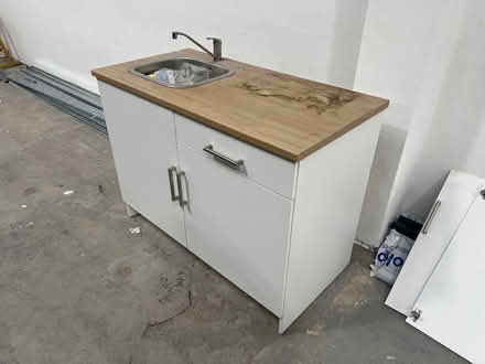 Photo of free IKEA kitchen (E17) #1