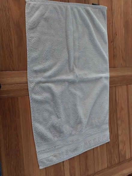 Photo of free Bath and hand towel - beige (BA2) #2