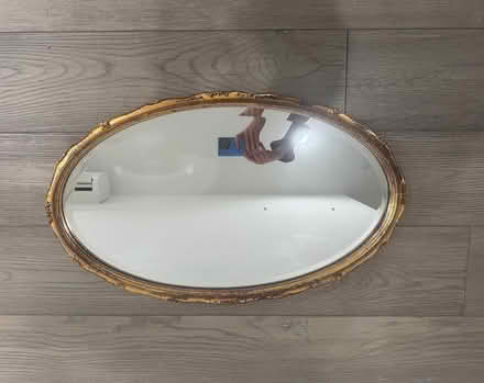 Photo of free Gold mirror medium (Bedstuy) #1