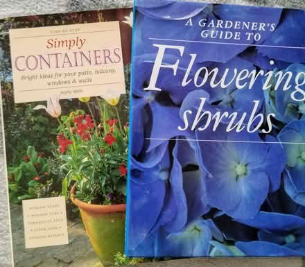 Photo of free Gardening Books (Cleadon SR6) #1