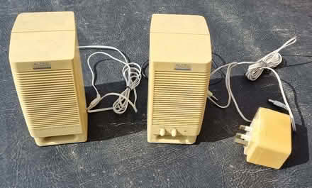Photo of free Altec Lansing PC laptop old phone speakers (Sunnyside RH19) #1