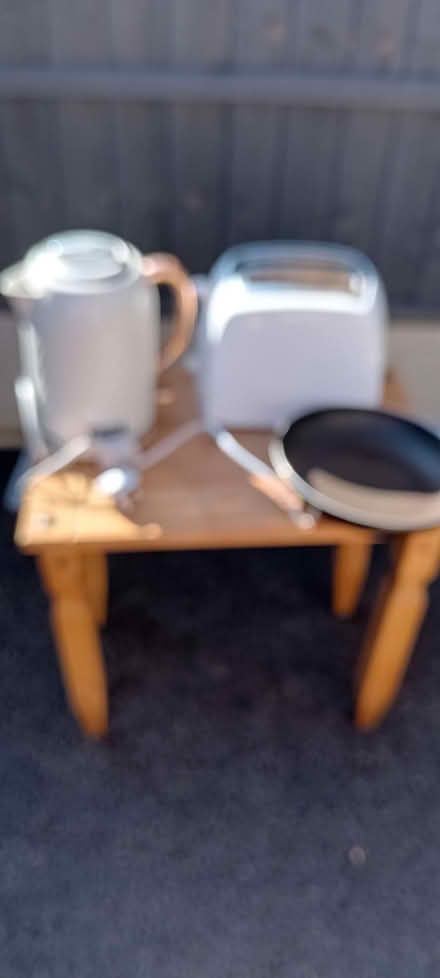 Photo of free Kitchen items (Bramley LS13) #1