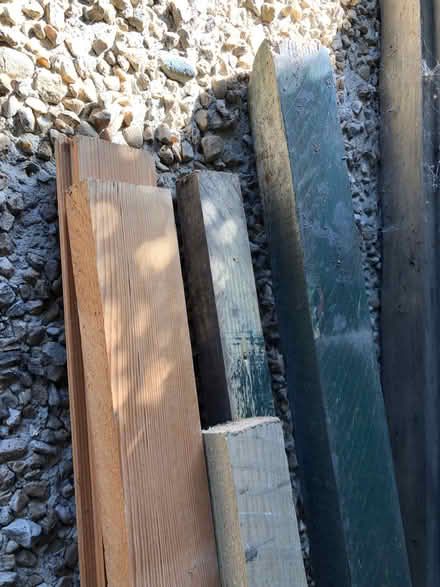 Photo of free Various bits of timber (Harrogate HG2) #4