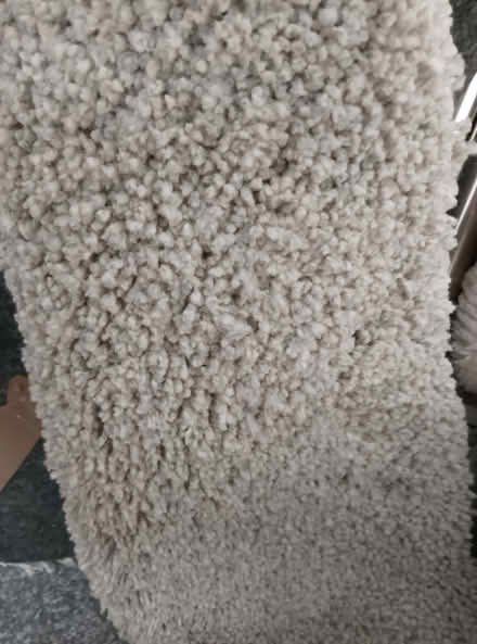 Photo of free Grey rug 2x3 meters (N5 Highbury) #4