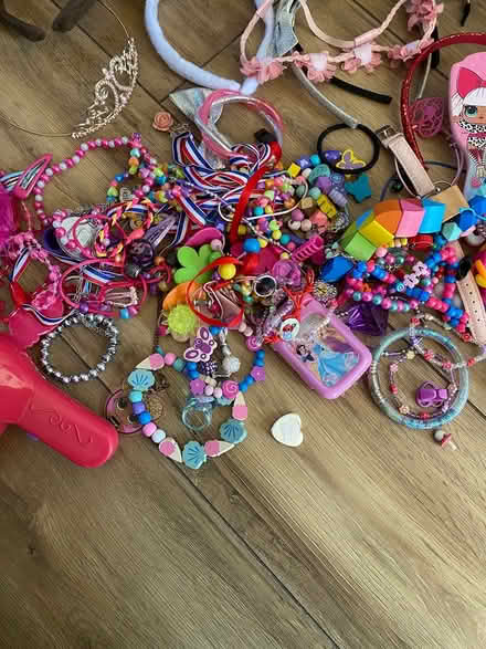 Photo of free Kids Hair & Jewellery Accessories (Horndon SS17) #4