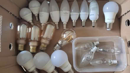 Photo of free LED and other bulbs, screw fitting (Kendal LA9) #1