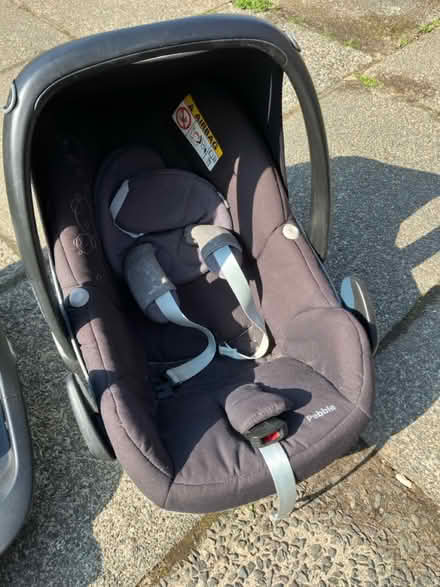 Photo of free Maxi Cosi pebble & isofix base (Manchester M21) #2