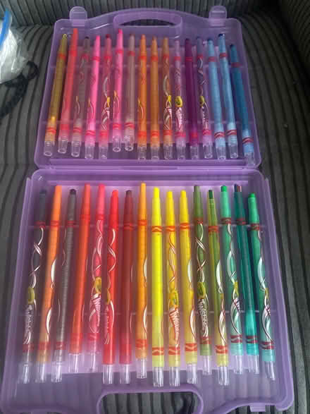 Photo of free Art set (E13 Plaistow) #2