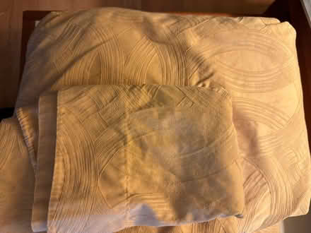 Photo of free Sheets, towels and shower curtain (Lake Merritt Oakland CA) #1