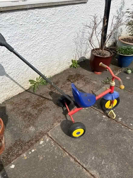 Photo of free Child’s trike with optional parent handle (Appleby-in-Westmorland CA16) #1