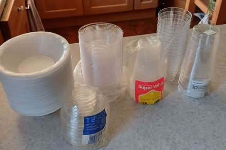 Photo of free Plastic Bowls and Beakers (CT7) #1