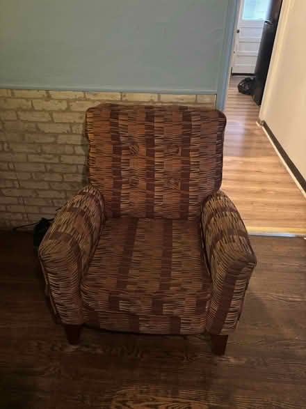 Photo of free Couches and grill (7121 Manette Dr, Saint Louis) #2