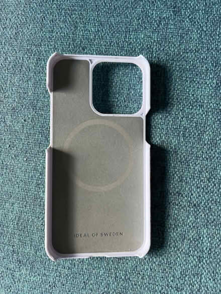 Photo of free Iphone cover with ring (SW8) #2