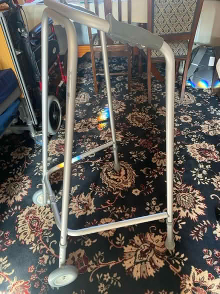 Photo of free Walking frame (Sutton-in-Ashfield, NG17 2DS) #1