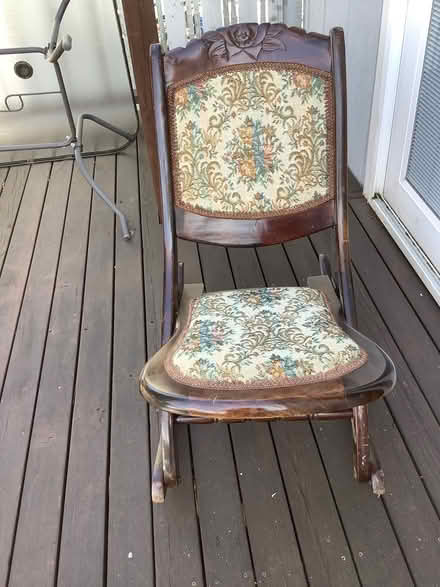 Photo of free Antique folding rocking chair (wallingford) #1