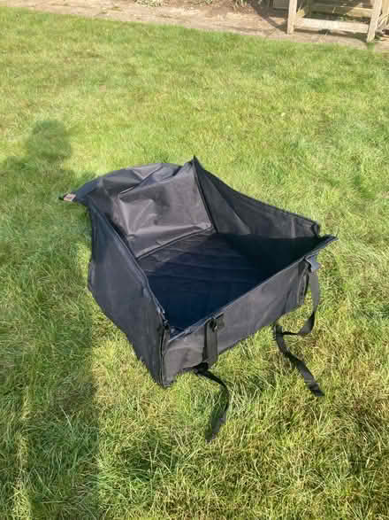 Photo of free Dog car seat (Brightwell Baldwin OX49) #2