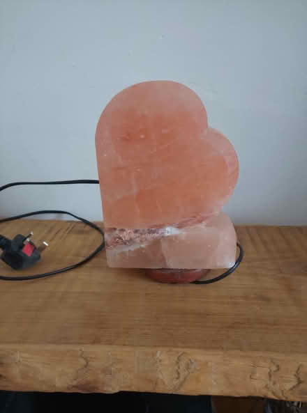 Photo of free X2 Himalayan salt lamps (N5 Highbury) #2