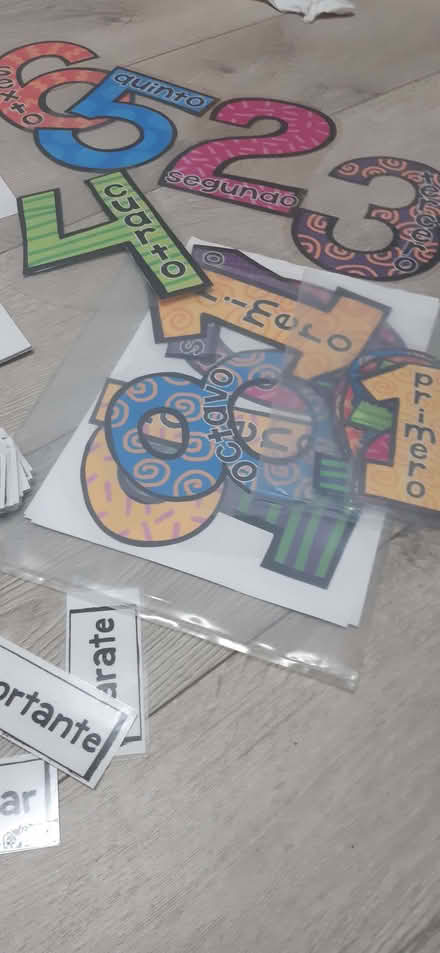 Photo of free A bag of Spanish display resources (Clitheroe BB7) #4