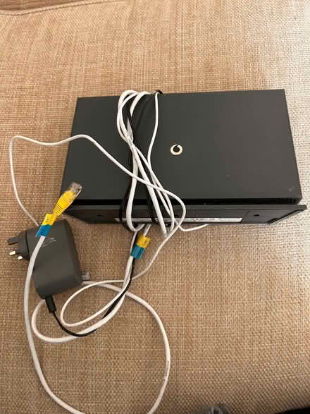 Photo of free Vodaphone Router (Kelsall CW6) #1