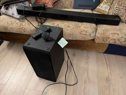 Photo of free Sound bar + subwoofer (Chapeltown LS7) #1