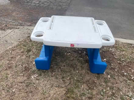 Photo of free step 2 children activity table (Middletown) #2
