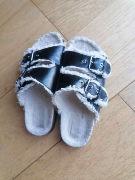 Photo of free Size 37 sleeper (Copeswood CV3) #1