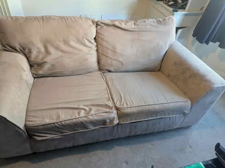Photo of free Medium cream coloured sofa (OX1) #2