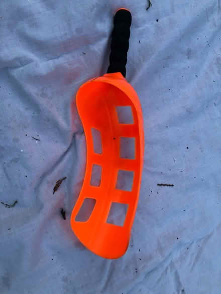 Photo of free Cup shaped bat (Harrogate HG2) #2