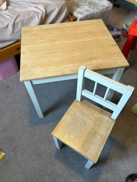 Photo of free Kids Craft Table and 2 Chairs (Kaimes EH17) #2