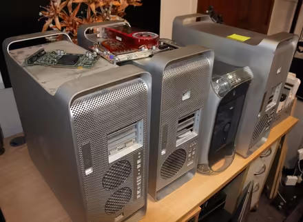 Photo of free Old Macs spares/experimenting (Westcotes LE3) #2