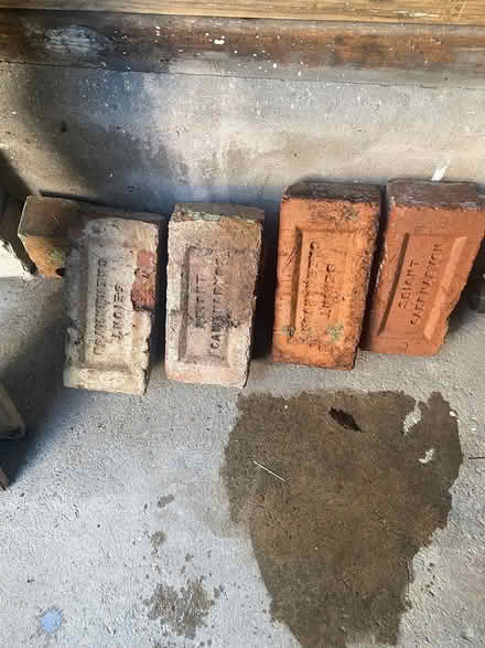 Photo of free Seiont Caernarfon Bricks (Bontnewydd) #1
