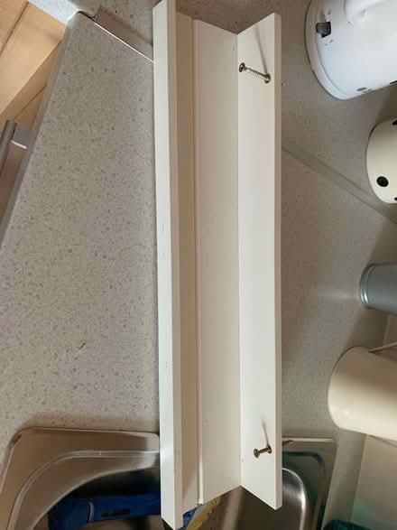 Photo of free White ikea shelf (Worcester Park KT4) #1