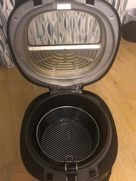 Photo of free Deep fat fryer (Northolt) #2