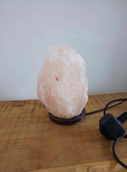 Photo of free X2 Himalayan salt lamps (N5 Highbury) #4