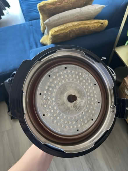 Photo of free Pressure cooker (AL15GH) #4