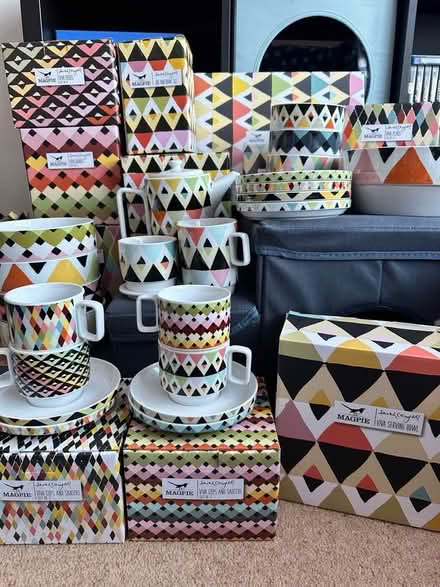 Photo of free Magpie Breakfast crockery set NEW (Kings Langley WD4) #2