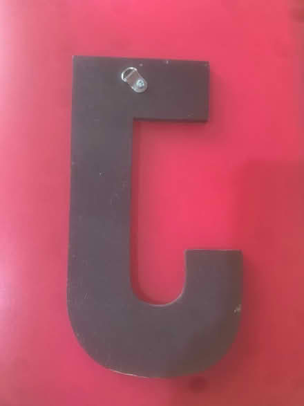 Photo of free J ornament (West Reading RG1) #2
