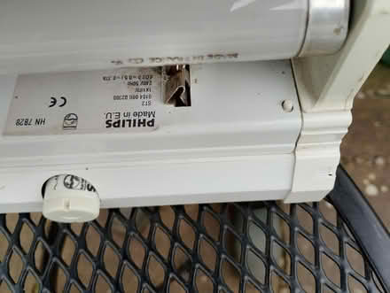 Photo of free Fluorescent lights (Silverdale LA5) #2