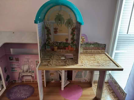 Photo of free Large Dollhouse (Southpointe Parkway) #2
