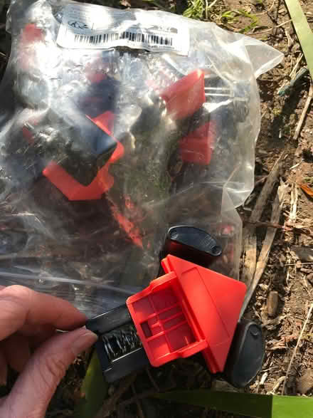 Photo of free 4 corner clamps (Lexden CO3) #1