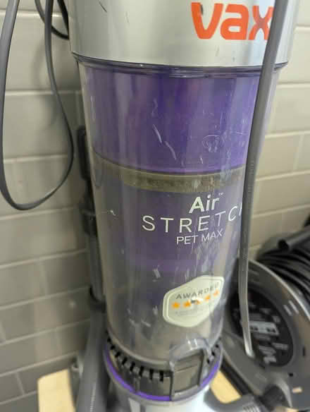 Photo of free Vax vacuum cleaner (SE1, near Guys hospital) #3