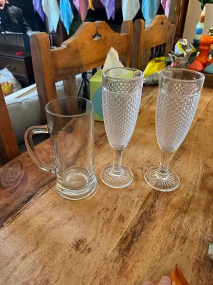 Photo of free Glassware (Wallington) #1