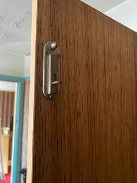 Photo of free 40/50’s men’s wardrobe (Gosport PO12) #3