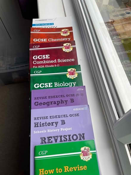 Photo of free GCSE revision books (Off Chignal road CM1) #1