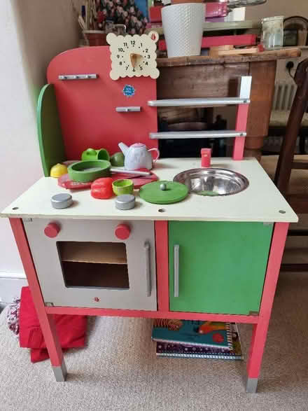 Photo of free Kids play kitchen (Freshford) #1