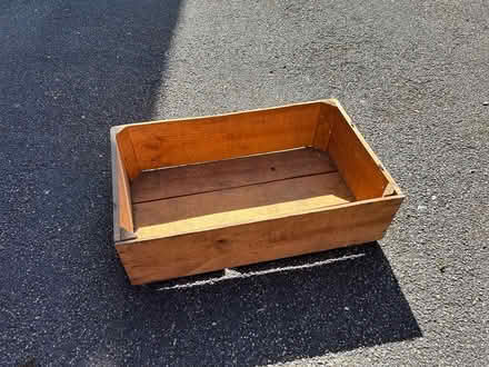 Photo of free Large, vintage clean wooden box (Mansfield nottinghamshire) #1