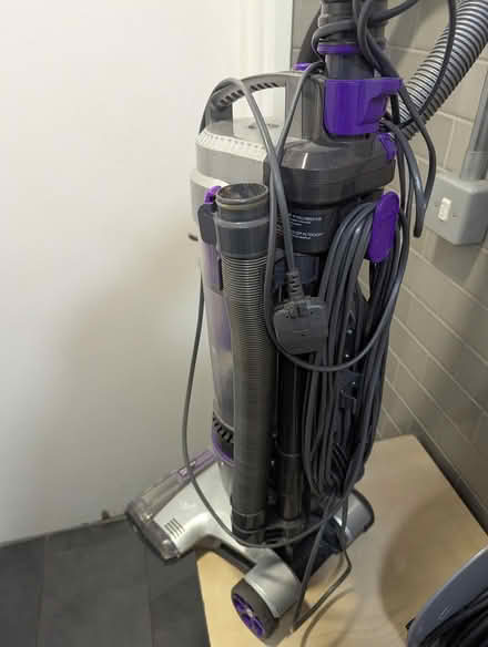 Photo of free Vax vacuum cleaner (SE1, near Guys hospital) #2