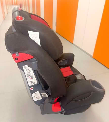 Photo of free Graco car seat 9-18kg (Maidenhead SL6) #4