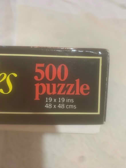 Photo of free 500 piece button jigsaw (West Reading RG1) #2