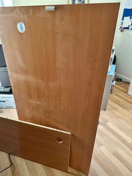 Photo of free Desk (CT1) #2